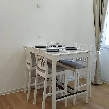 T1 Bis Neuf Climatise Equipe #1 Apartment *